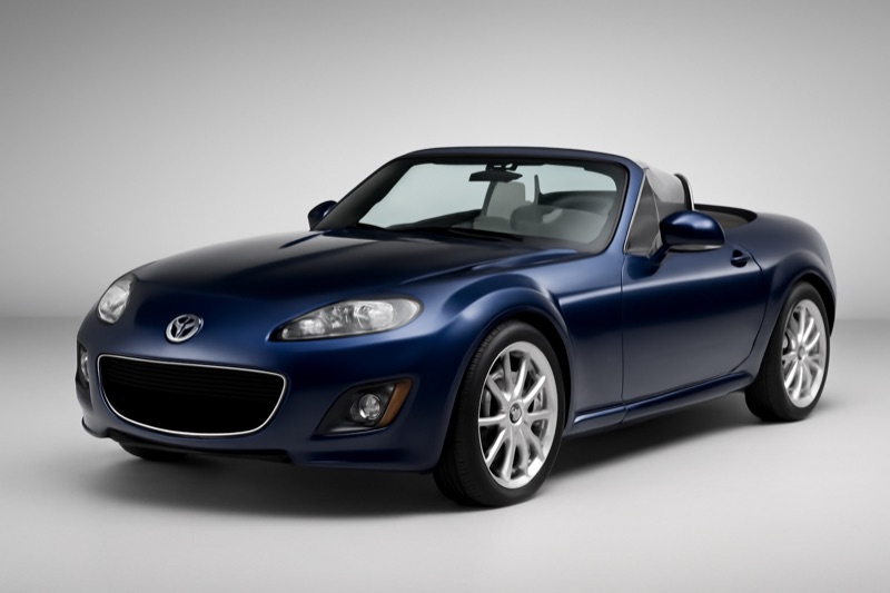 2012 Mazda MX-5 Miata windshield replacement in San Fernando, CA