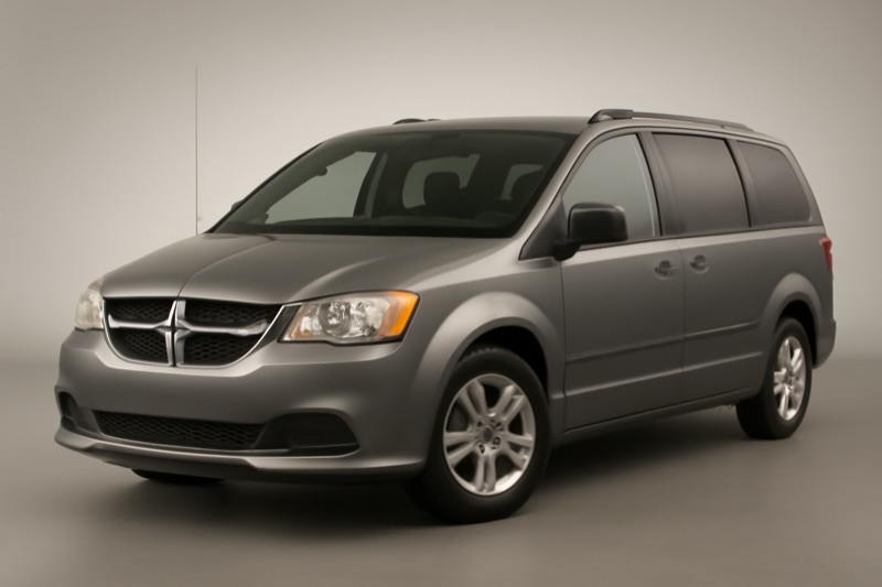 2014 Dodge Grand Caravan windshield replacement in San Fernando, CA