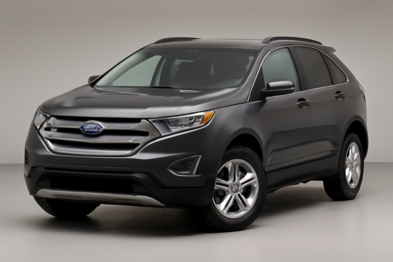 2016 Ford Edge windshield replacement in San Fernando, CA