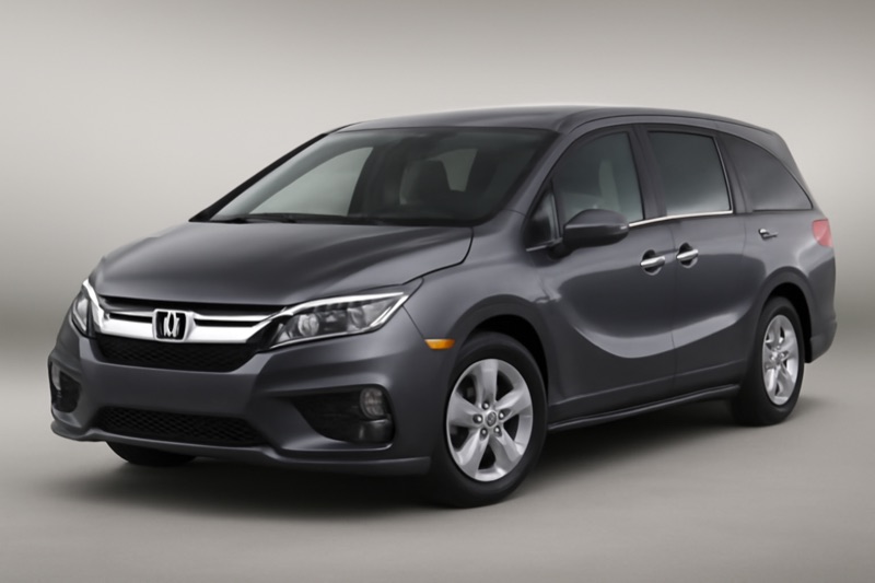 2018 Honda Odyssey windshield replacement in San Fernando, CA