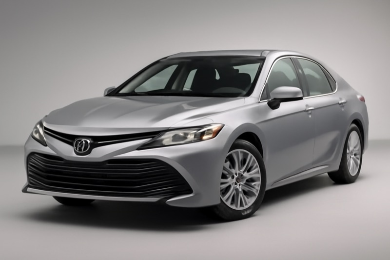 2019 Toyota Camry windshield replacement in San Fernando, CA