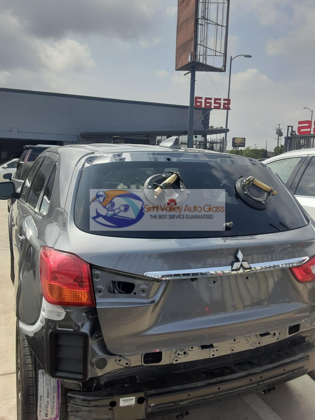 Rear glass replacement job San Fernando